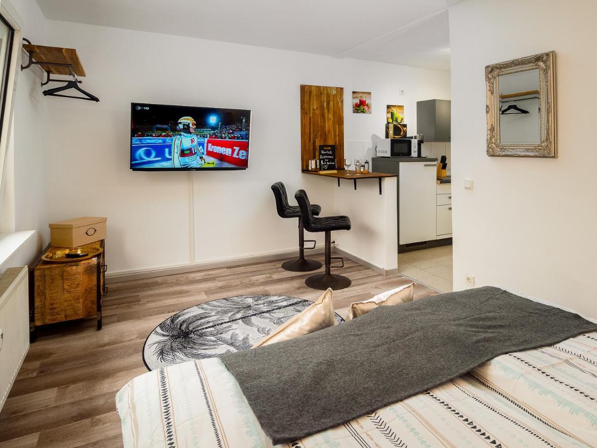 Gemuetliche & Individuelle Ferienwohnungen In Krefeld - Junik Apartments المظهر الخارجي الصورة