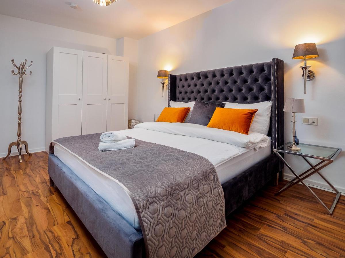 Gemuetliche & Individuelle Ferienwohnungen In Krefeld - Junik Apartments المظهر الخارجي الصورة