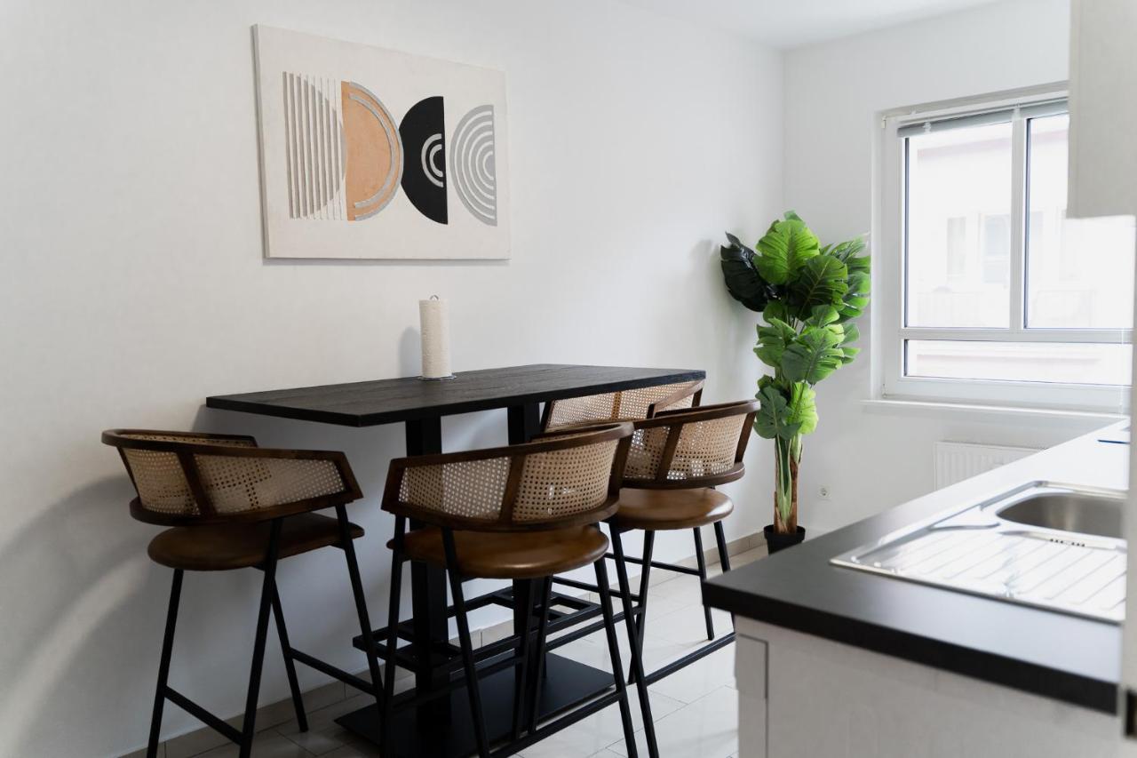 Gemuetliche & Individuelle Ferienwohnungen In Krefeld - Junik Apartments المظهر الخارجي الصورة