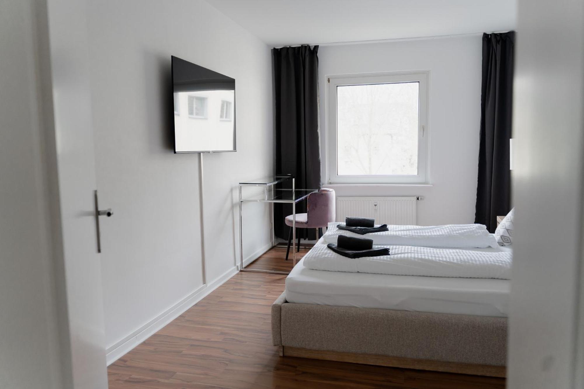 Gemuetliche & Individuelle Ferienwohnungen In Krefeld - Junik Apartments الغرفة الصورة